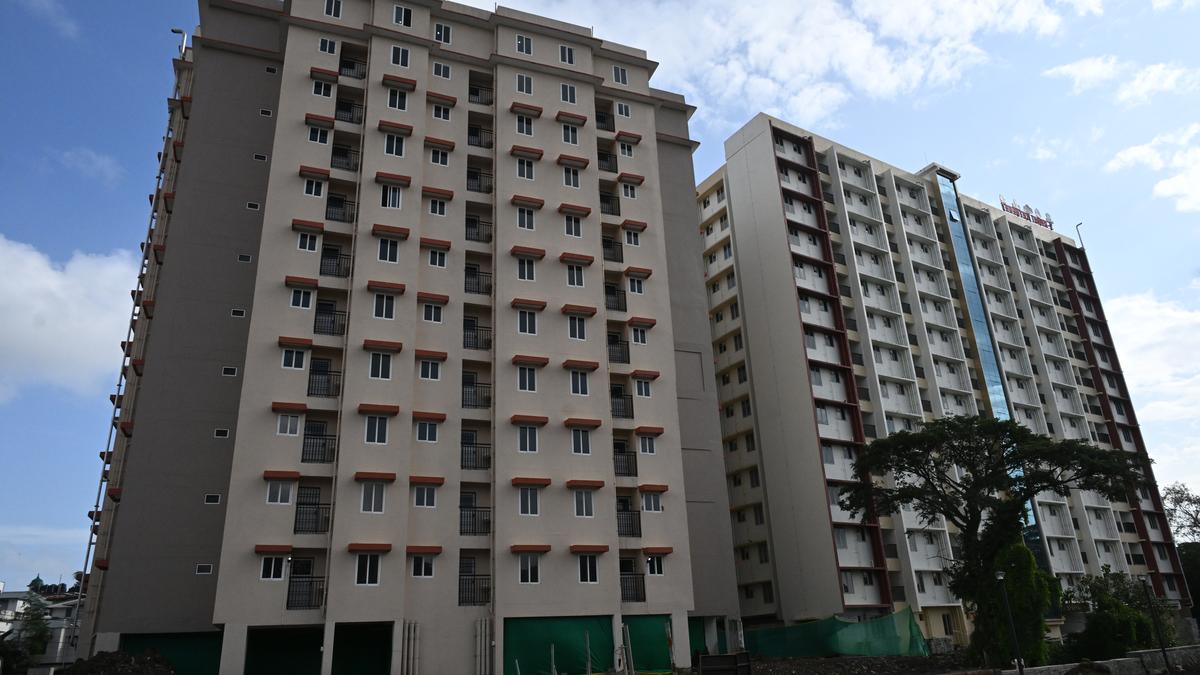 Twin apartment towers at Thuruthy a model for entire country: CM