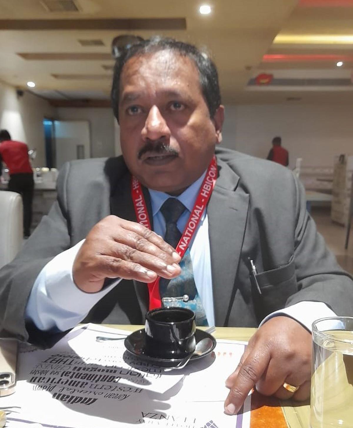 JA ジャヤラル氏、イギリス連邦医師会会長。 JA ジャヤラル氏、イギリス連邦医師会会長。