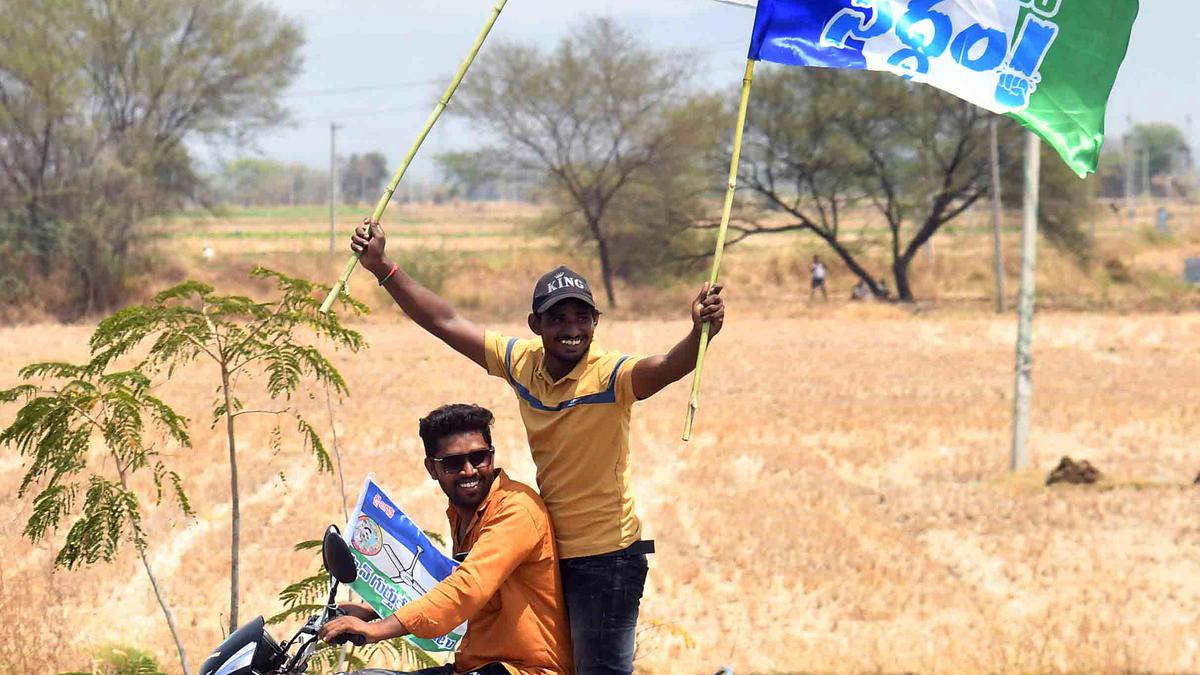 One-liners, hashtags and campaign managers dominate poll scene in Andhra Pradesh