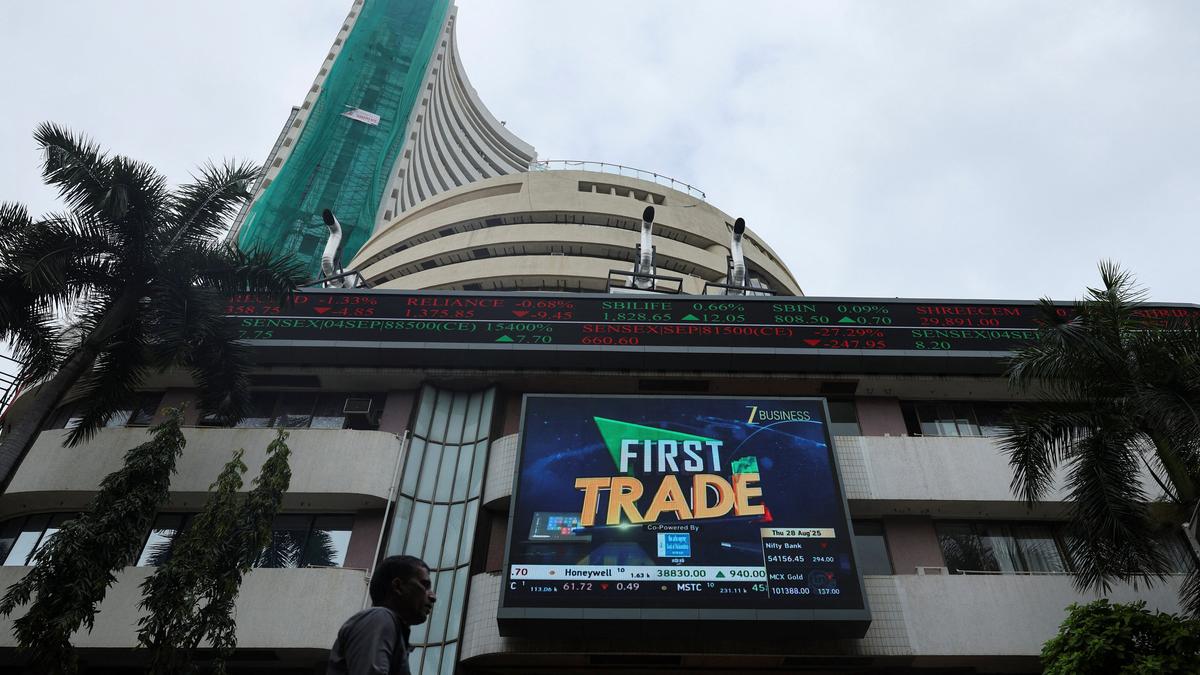 Stock markets rebound in early trade after two days of slump