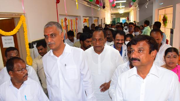 Harish Rao expresses displeasure over performance of doctors