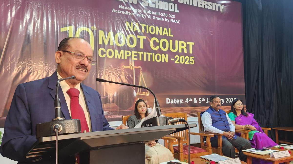 Law students asked to acquire multi-disciplinary knowledge