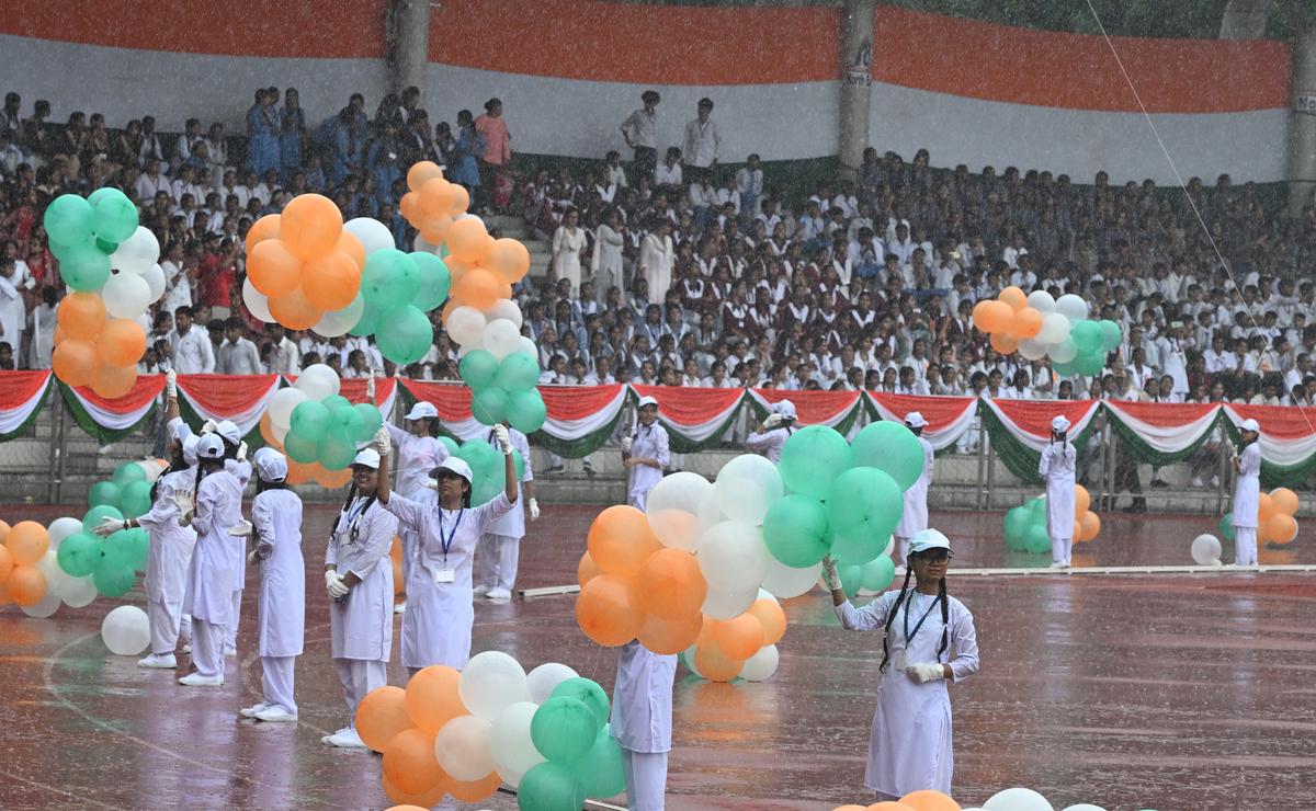 Students performing at the Independence Day event organised in Chhatrasal Stadium.