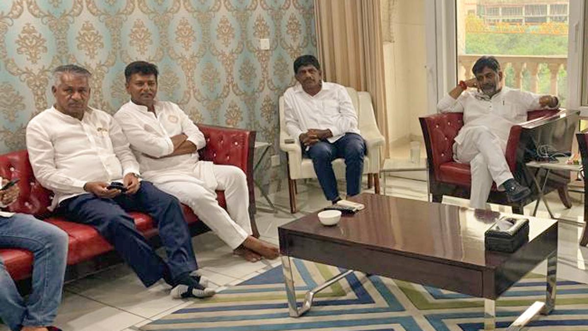 Karnataka government formation | Congress Legislature Party meeting to be held on May 18 evening