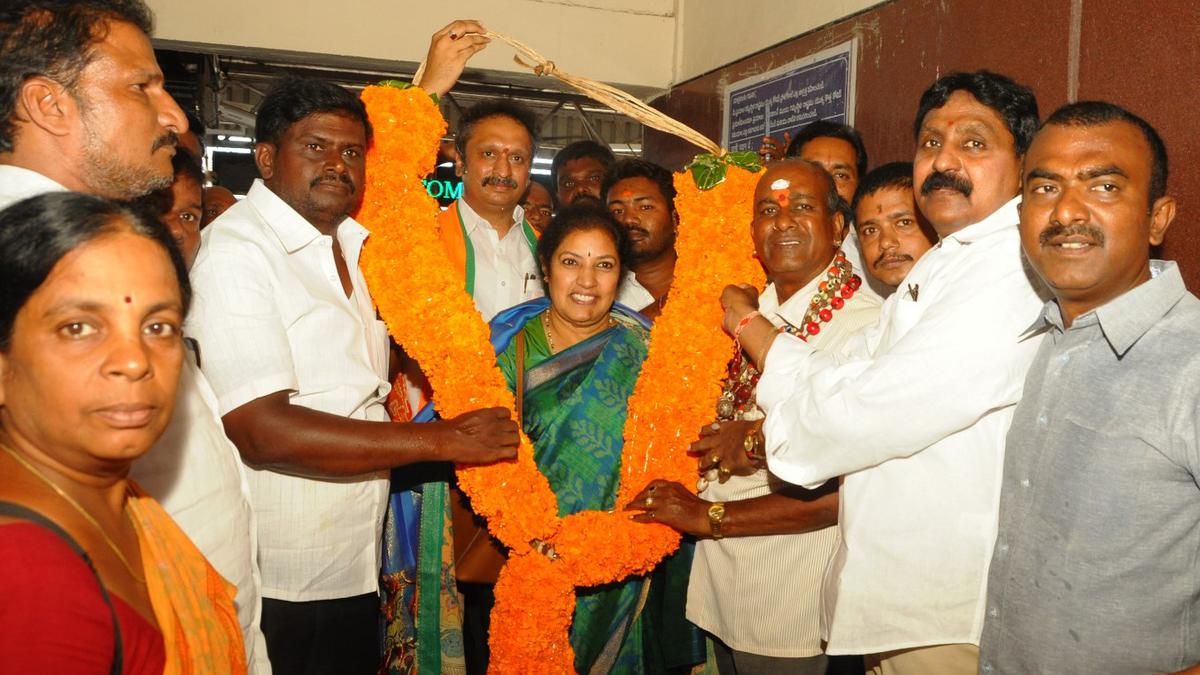 Purandeswari calls for strengthening the BJP at the booth level in Andhra Pradesh