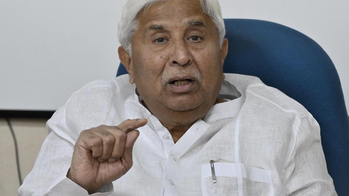 Karnataka government mulls legal action over SIR