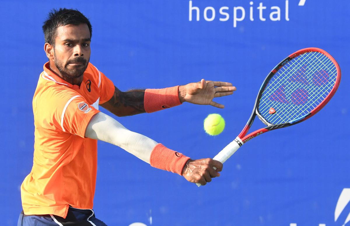 ATP CHALLENGER Wild card entrant Mukund stops a fighting