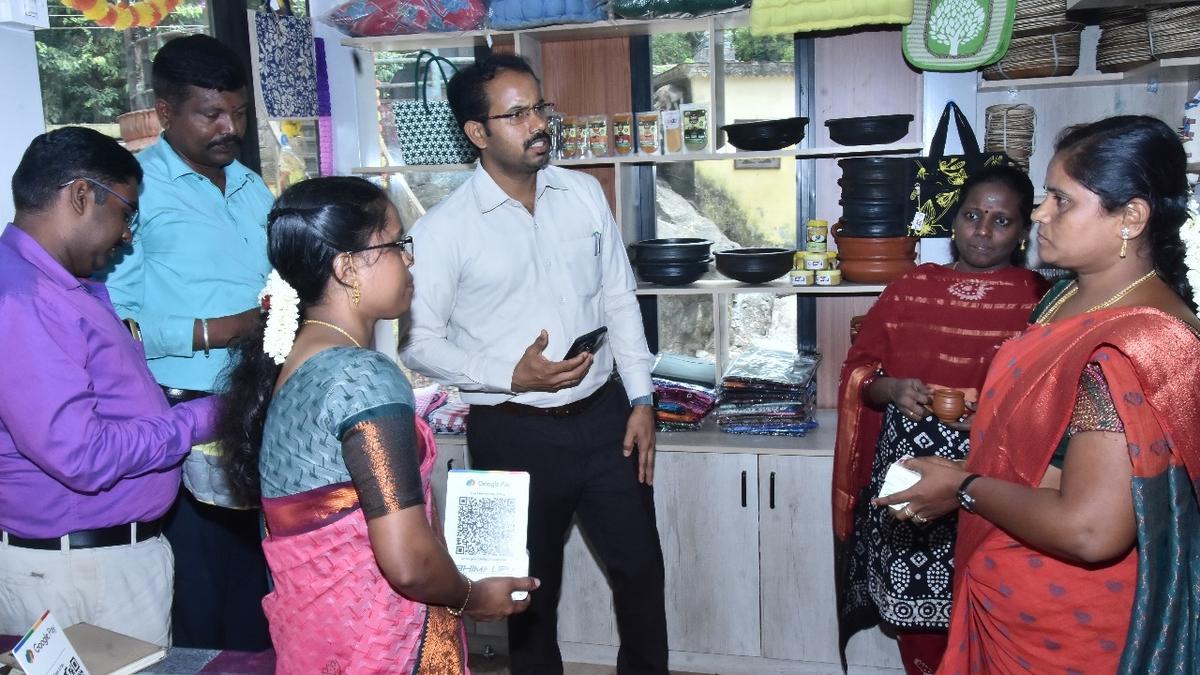 ‘Mathi Angadi’ inaugurated in Courtallam