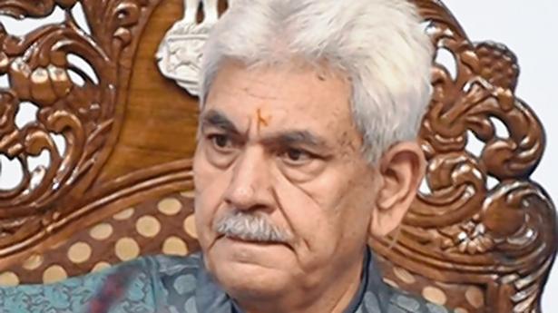 J&K L-G Sinha orders CBI probe into sub-inspectors’ recruitment