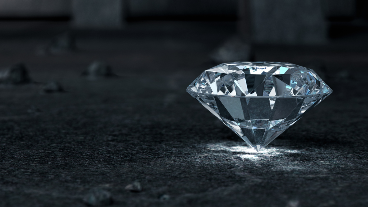 Please explain: How are diamonds grown in a lab?