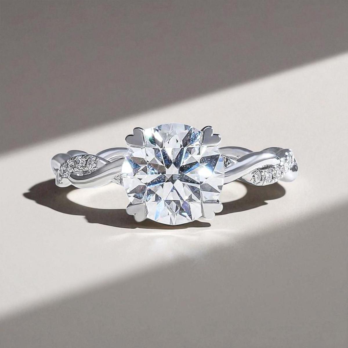 True Diamond ring