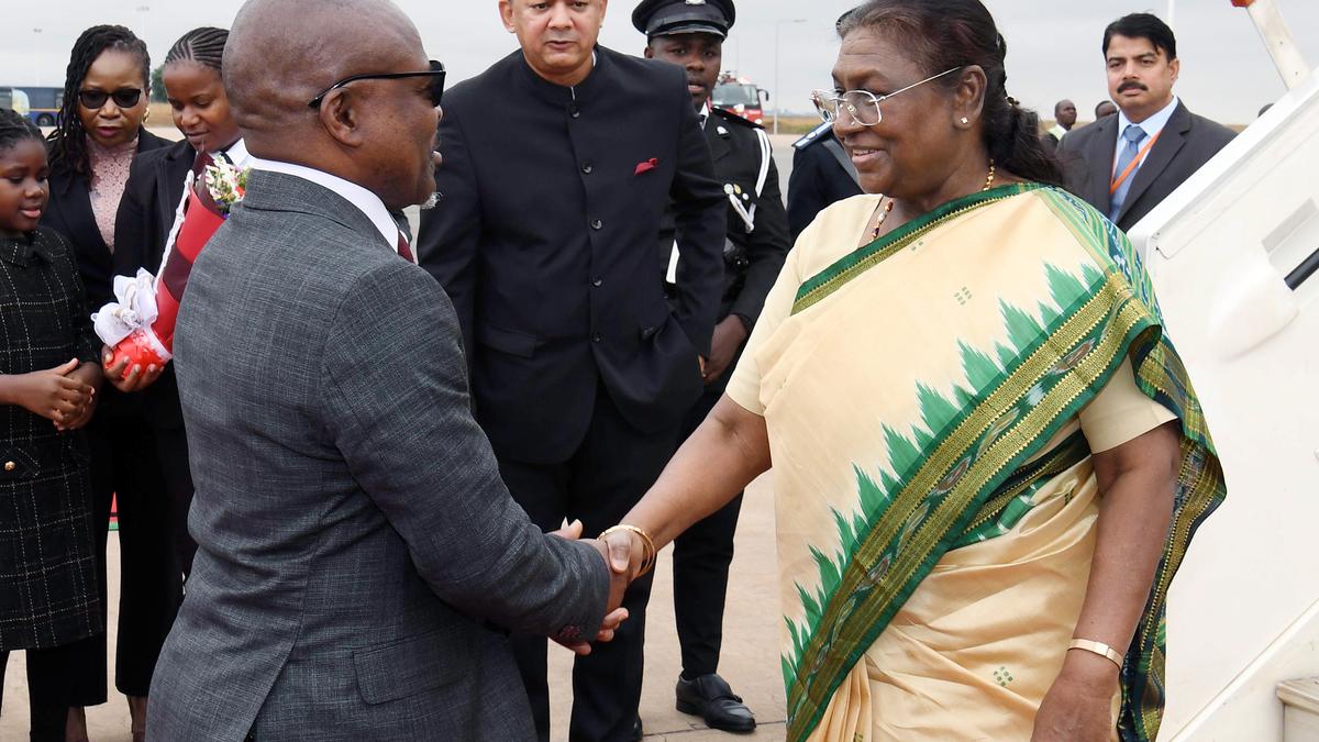 President Murmu hails Indian community in Malawi as 'living link' between the two nations