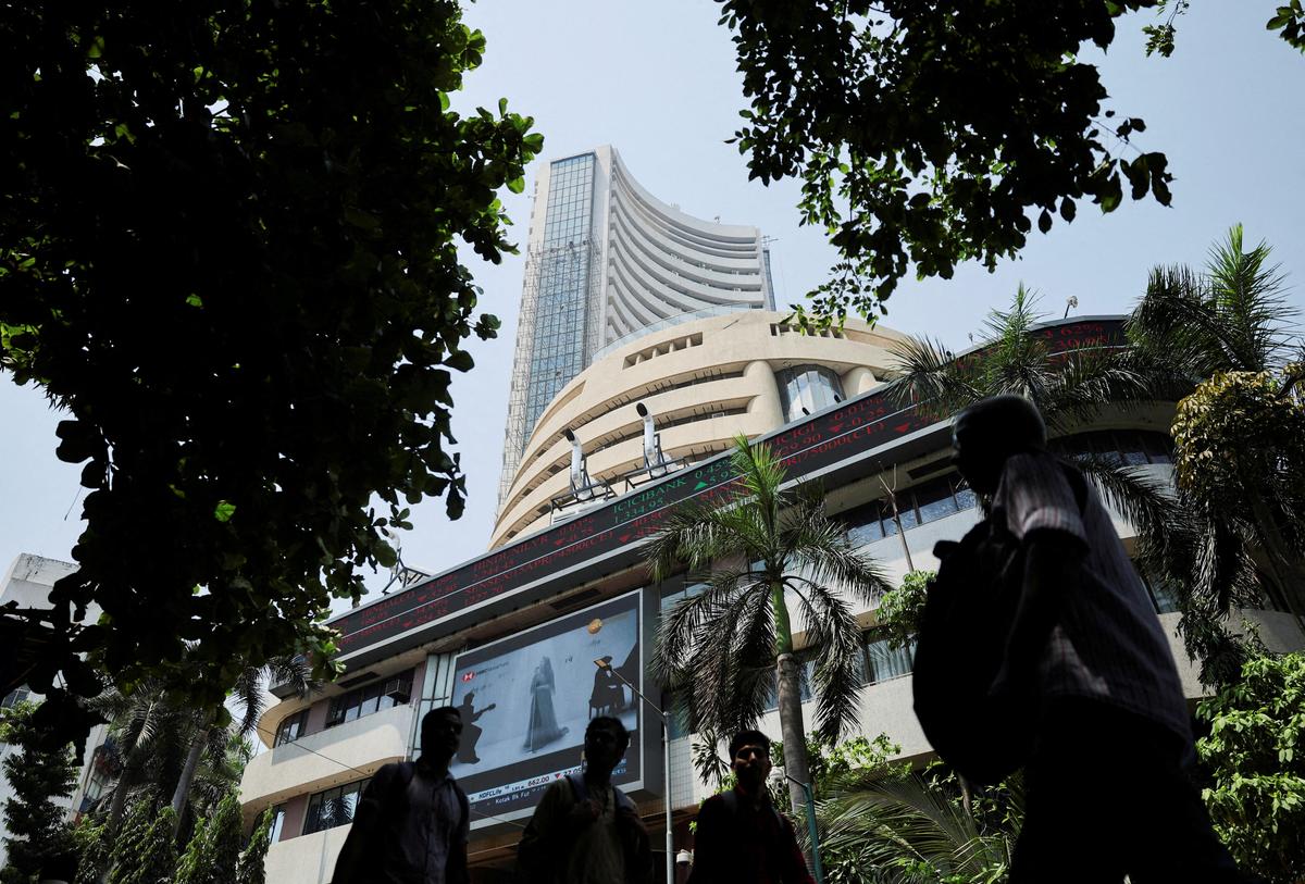 thehindu.com - Pti - Stock markets rebound led by banks, positive global trends