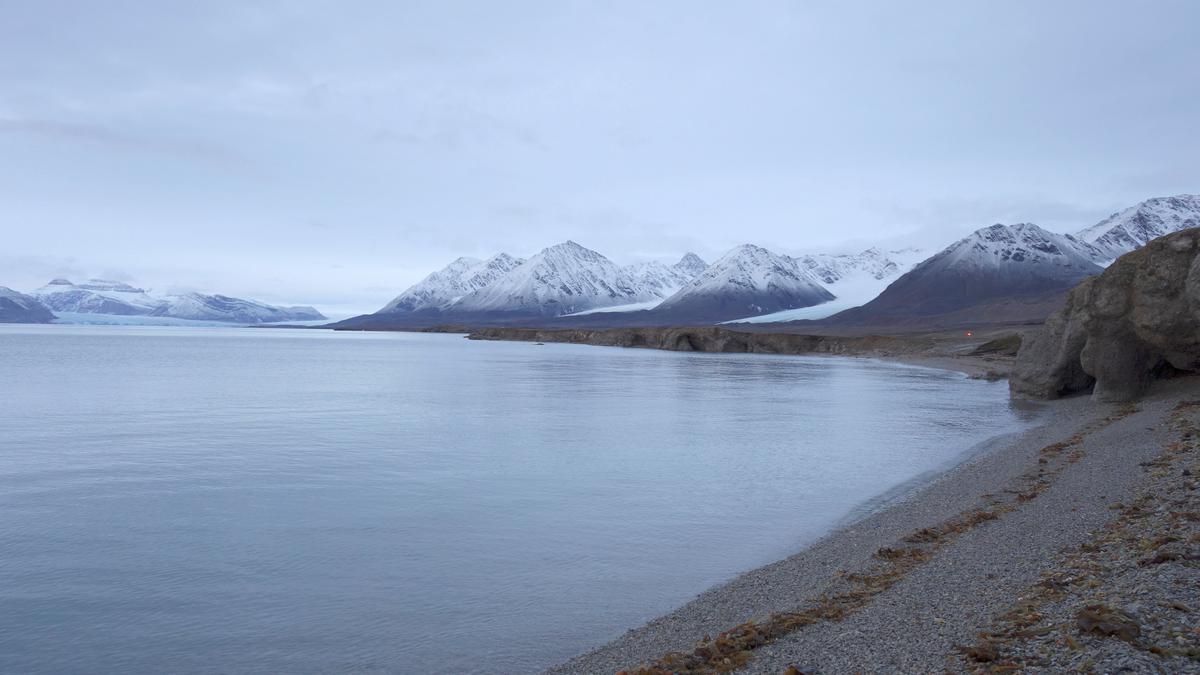 Solar panels go into service near North Pole