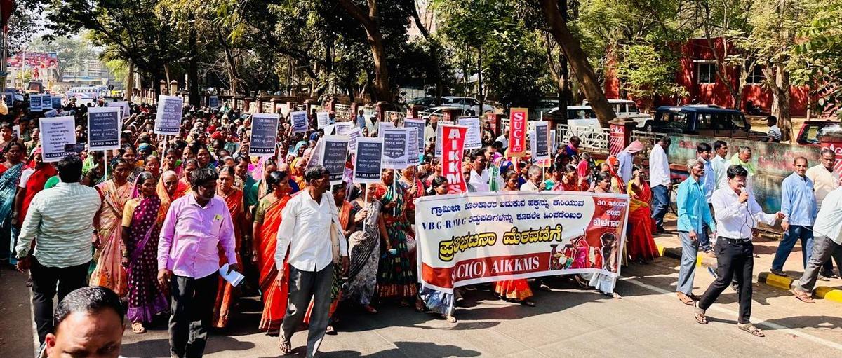 Activists stage protests in Belagavi against VB-G RAM G Act - The Hindu