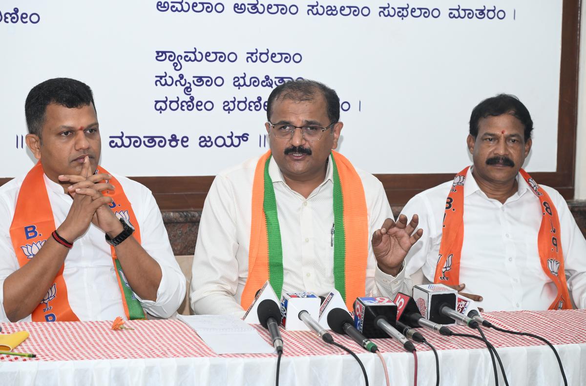 Not all dengue cases are being reported, says MLC Dhananajya Sarji