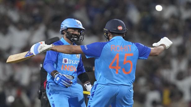 Ind vs Aus, 2nd T20I | Rohit Sharma, Axar Patel guide India to series-levelling win in curtailed match