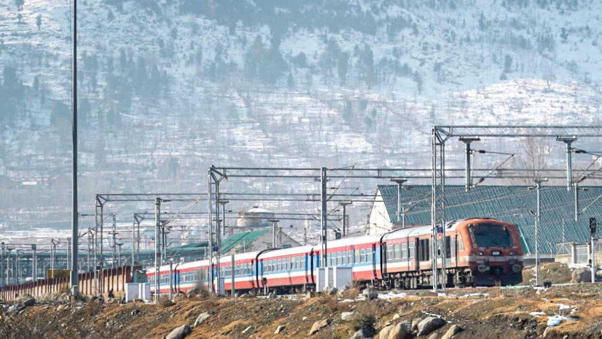 Railway Minister shares pictures of railway line with snow-covered mountains, asks people to guess station
