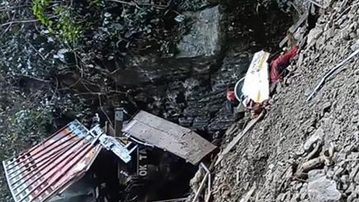 Search operation ends in Anjaw truck accident, 20 bodies recovered