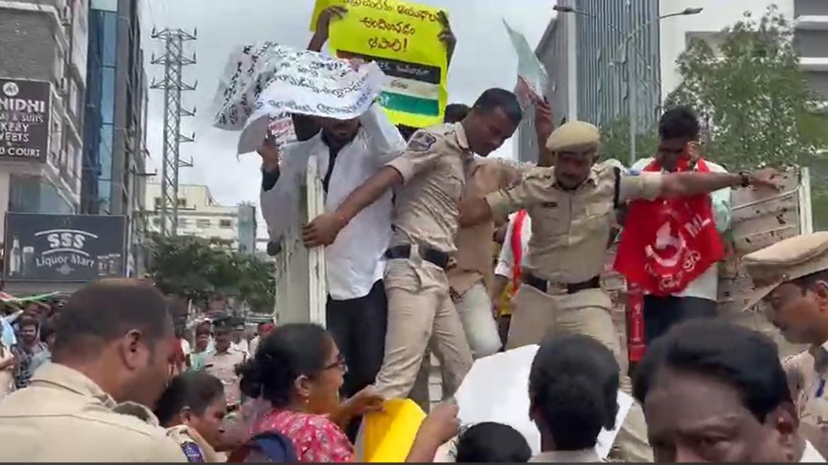 70 protesters detained outside U.S. Consulate in Hyderabad