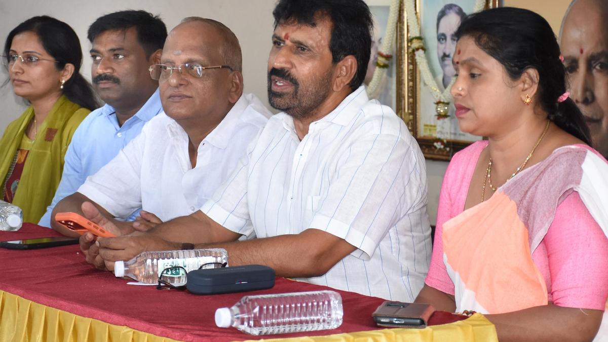 BJP leader hits out at Cong., Oppn. for blocking women’s quota bill