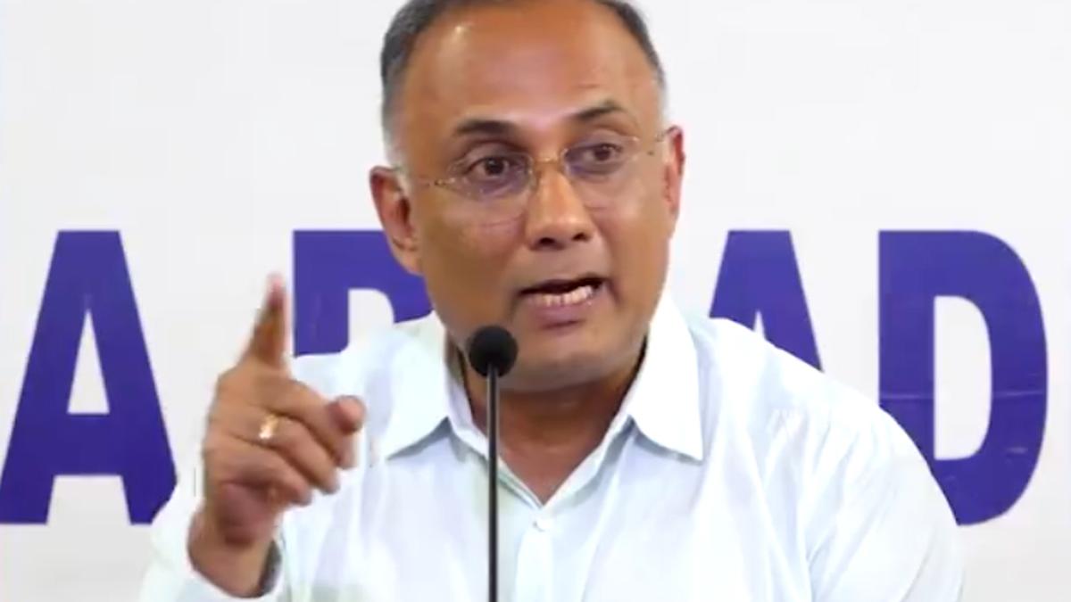 BJP made money from heaps of dead bodies during COVID-19, claims Dinesh Gundu Rao