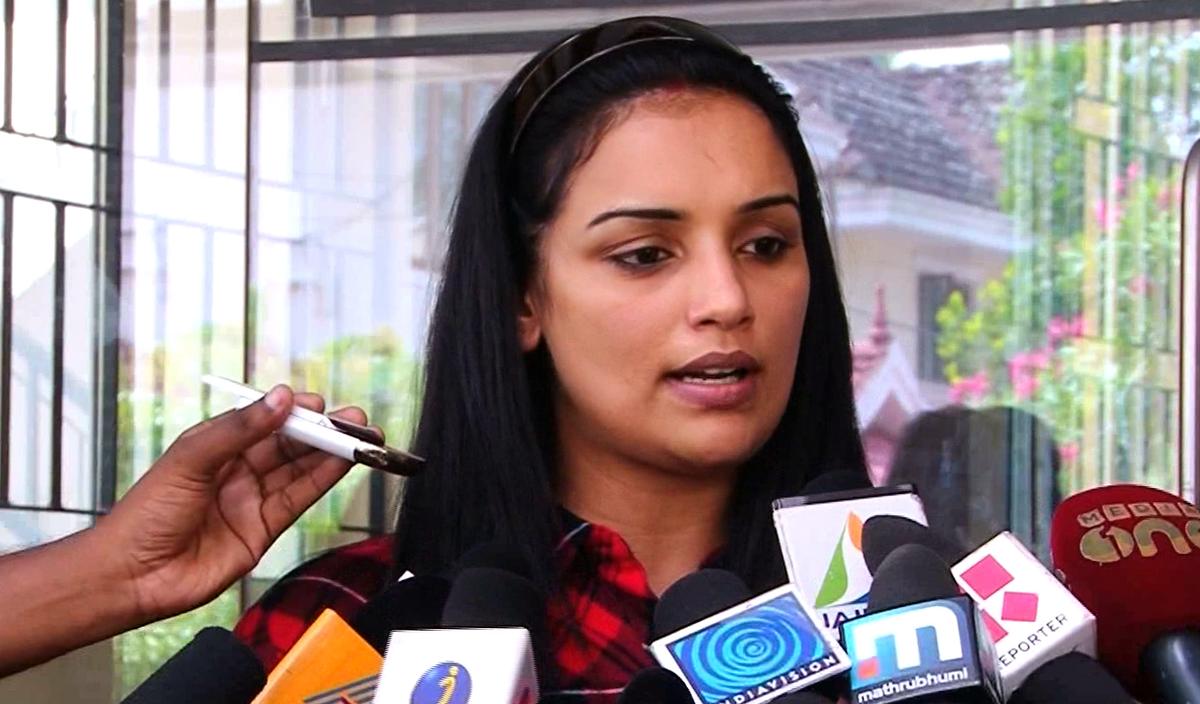 Actress Shweta Menon case: Malayalam actors condemn complaint filed against  her - The Hindu