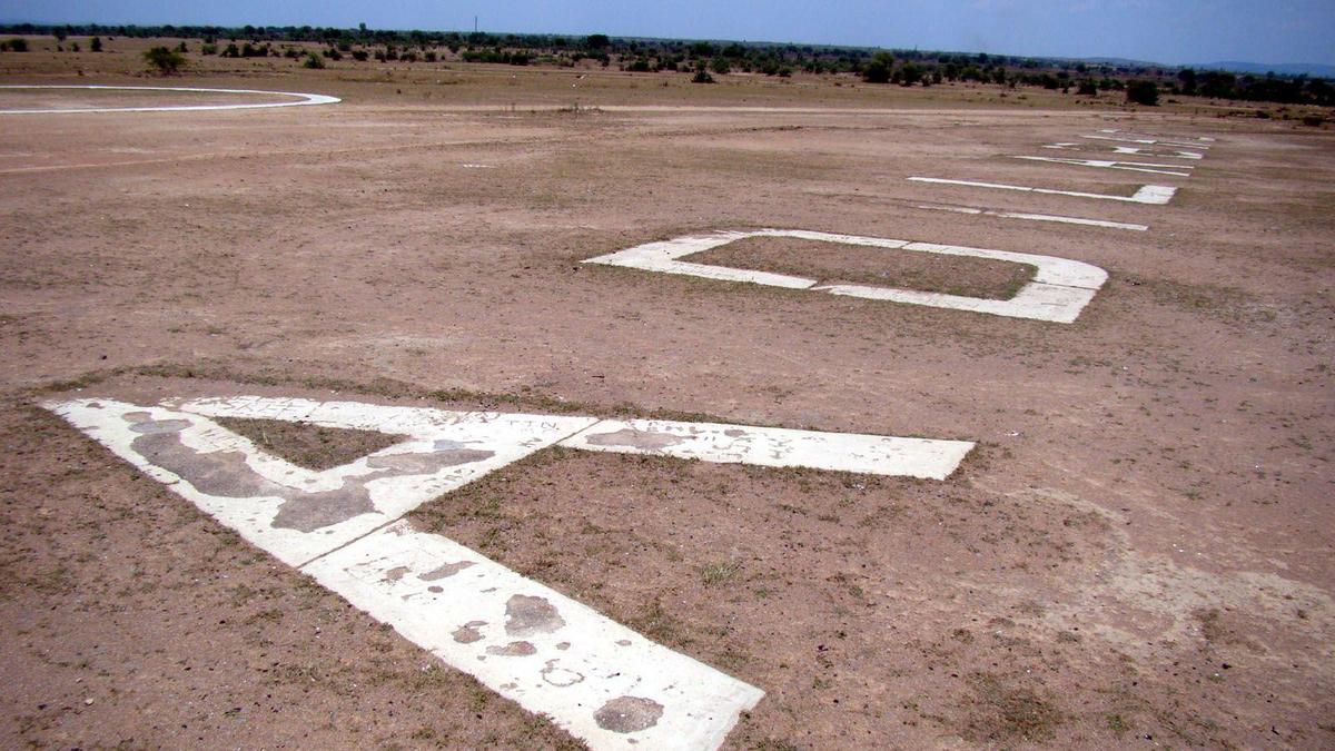 Adilabad Collector asked to acquire 700 acres of land for development of joint user Airport in Adilabad