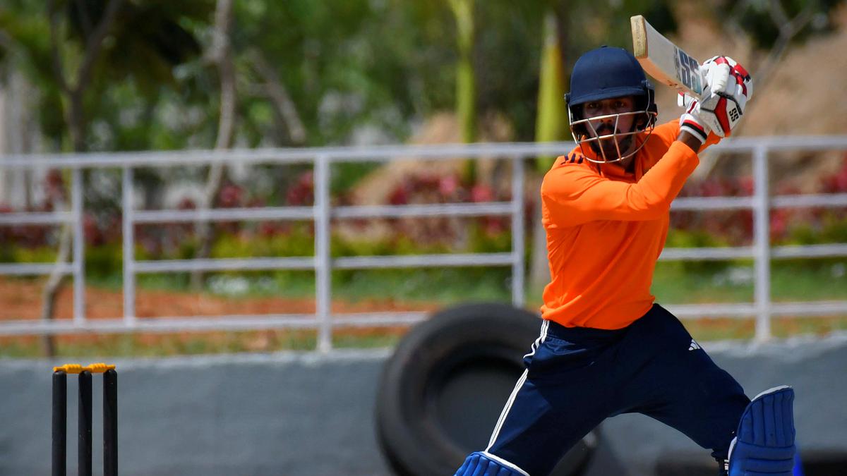 Deodhar Trophy: South eases past North East to stay on top of the table