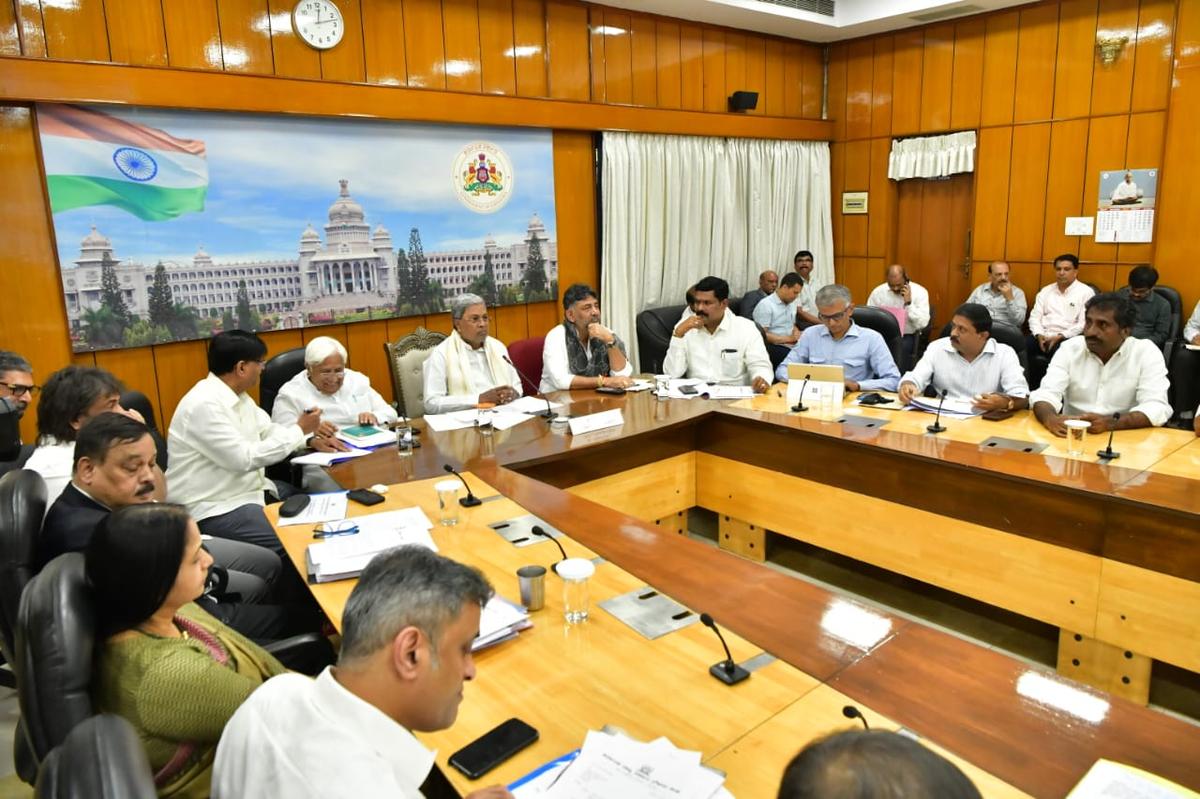 Karnataka CM rules out extension of deadline for Social and Educational Survey - The Hindu