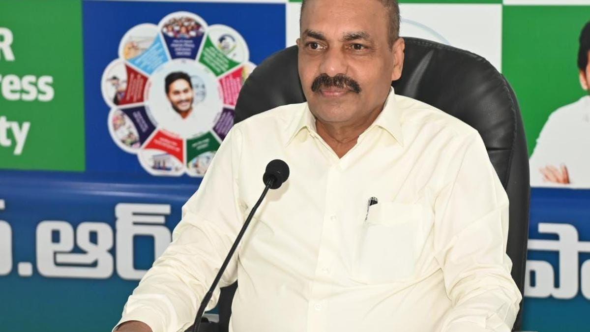 Kakani accuses the government of removing seven lakh farmers from the PM KISAN Scheme beneficiary list