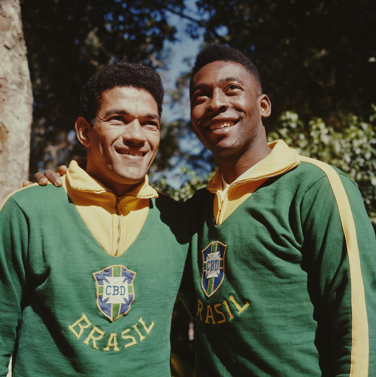 Brazilian footballers Garrincha and Pele in 1962