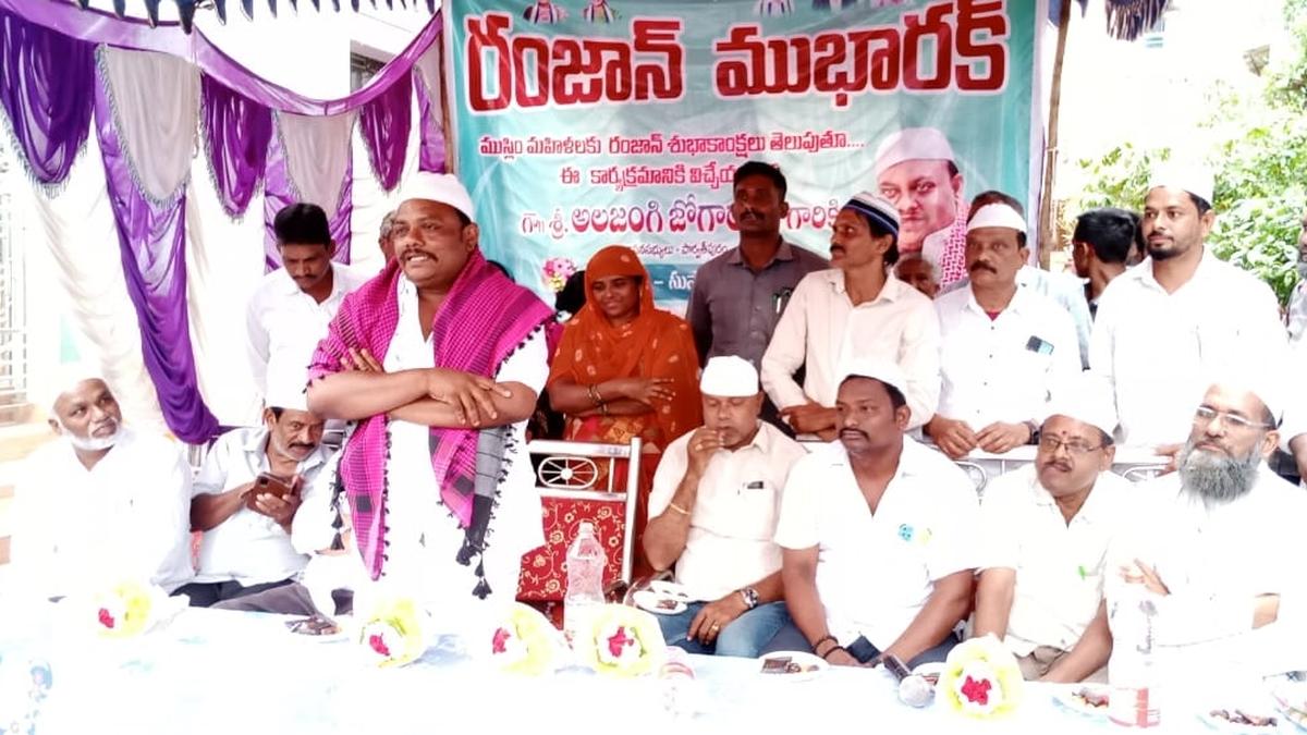 Minorities will extend support to YSRCP, says Parvatipuram MLA Alajangi Jogarao