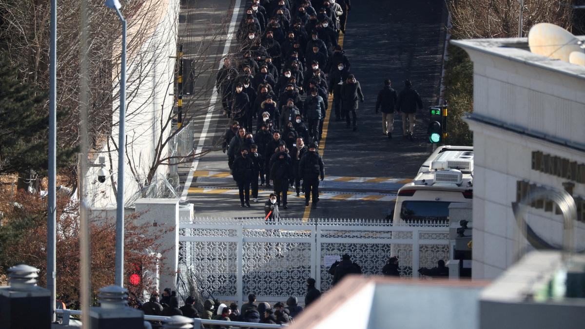 South Korean investigators request court warrant to formally arrest impeached President Yoon Suk Yeol