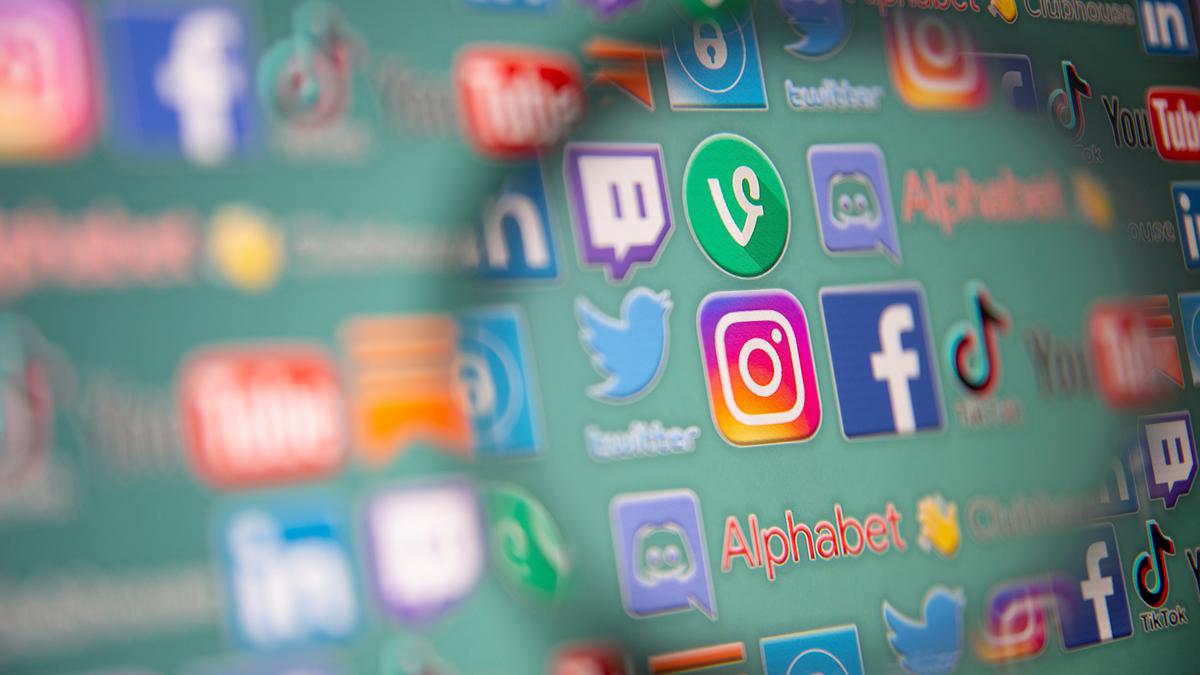 California social media addiction bill drops parent lawsuits