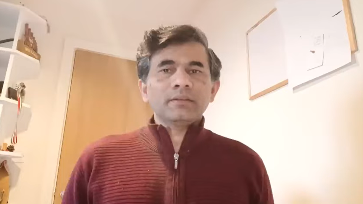 NRI doctor-YouTuber Sangram Patil detained at Mumbai airport over defamation case