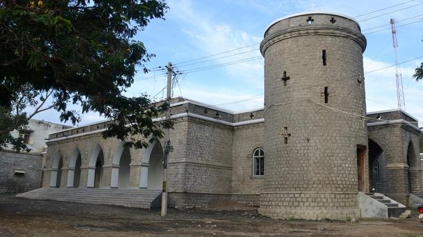 A structure in Kalyana Karnataka that demonstrates architectural taste of Nizams