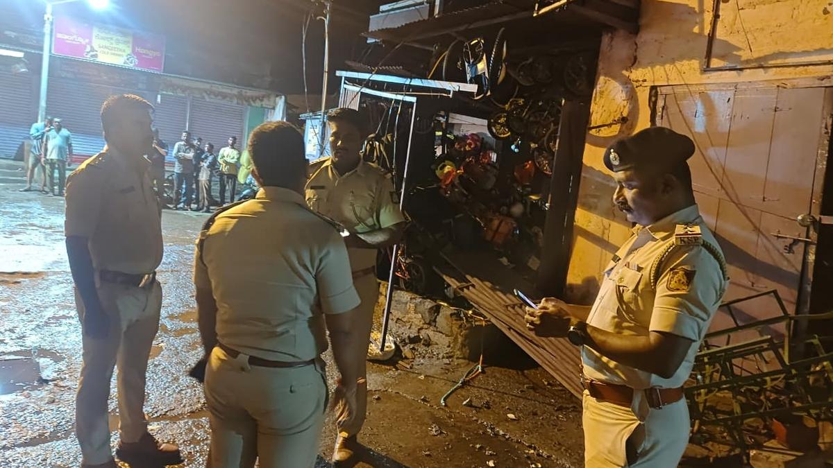 Eight injured in fire triggered by cylinder explosion in Badami in Karnataka