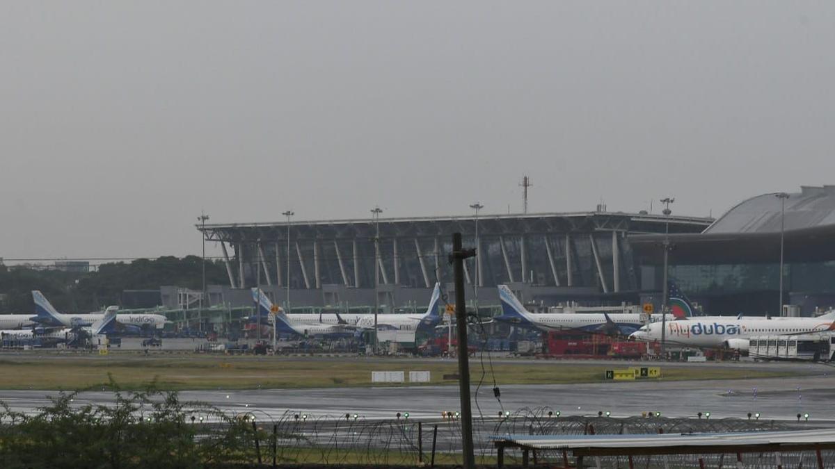 Chennai Rains | Flights diverted, delayed