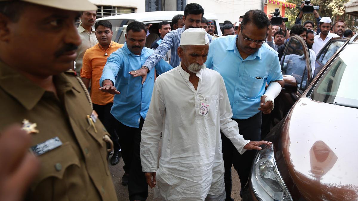 Sambhaji Bhide booked for derogatory comments against Buddha, Jyotiba Phule and Periyar