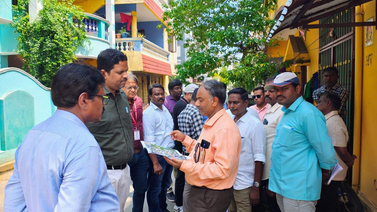 Official reviews progress of digital land survey work in Puducherry