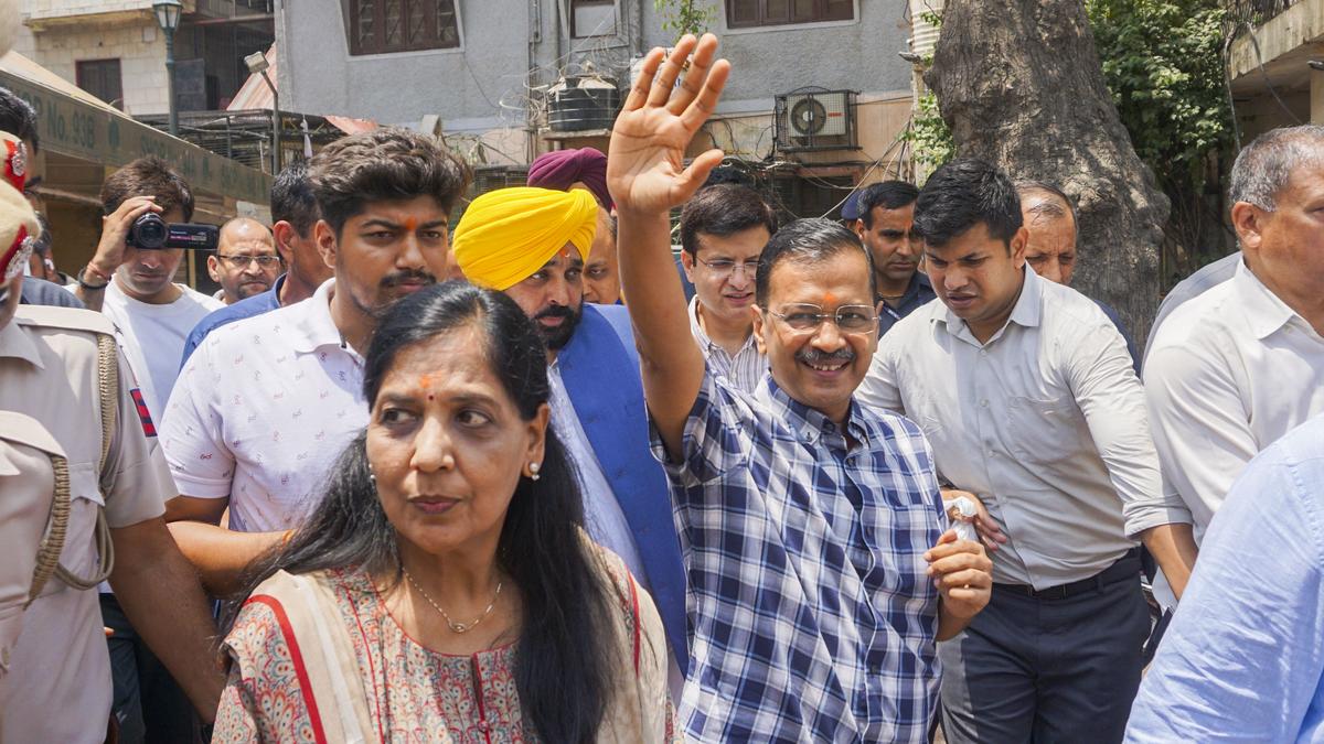 Delhi HC orders Sunita Kejriwal to take down video recording of court proceedings in excise policy case