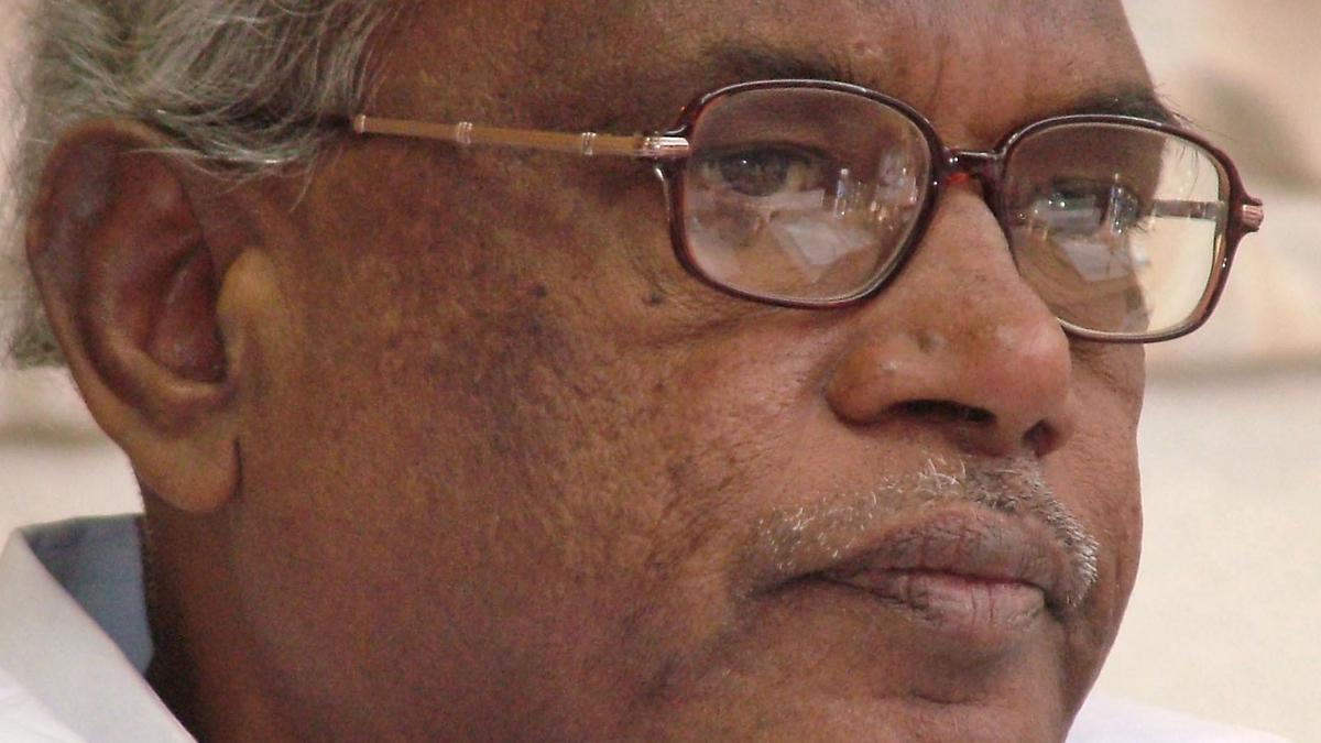 Former Minister S.N.M. Ubayadullah passes away