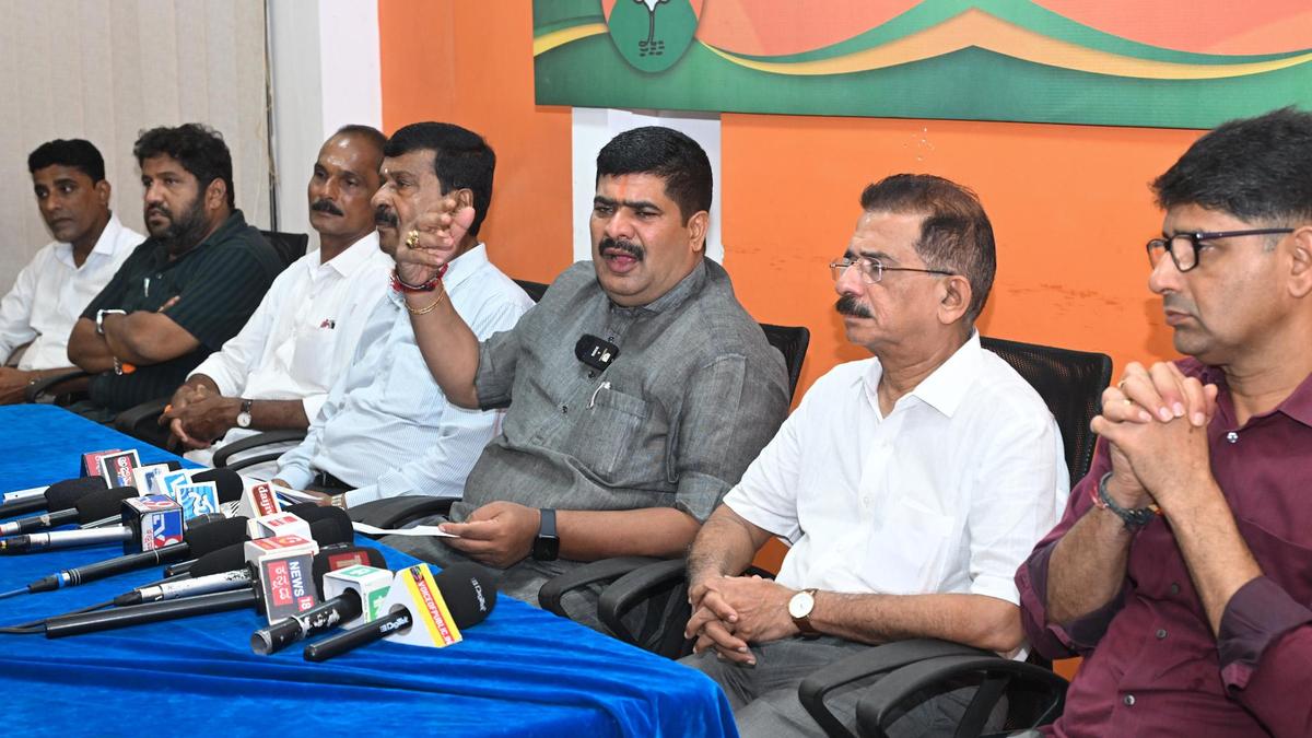 MCC not fully geared up to face monsoon, says MLA