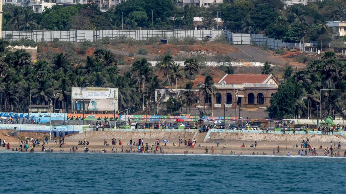 YSRCP, CPI(M) oppose A.P. govt.’s decision to allocate Harbour Park land in Vizag to LuLu Group