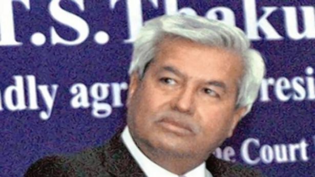 Senior advocate Dushyant Dave breaks into tears while bidding adieu to CJI Ramana