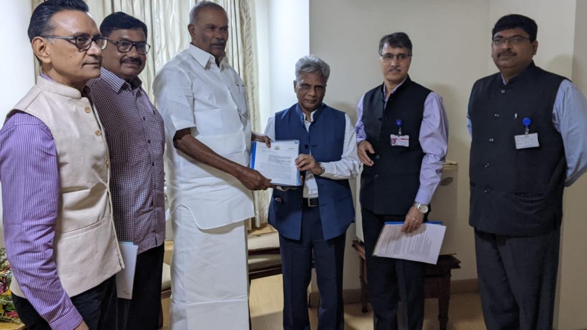 Tamil Nadu Speaker seeks priority for local youths in ‘C’ category jobs in KKNPP