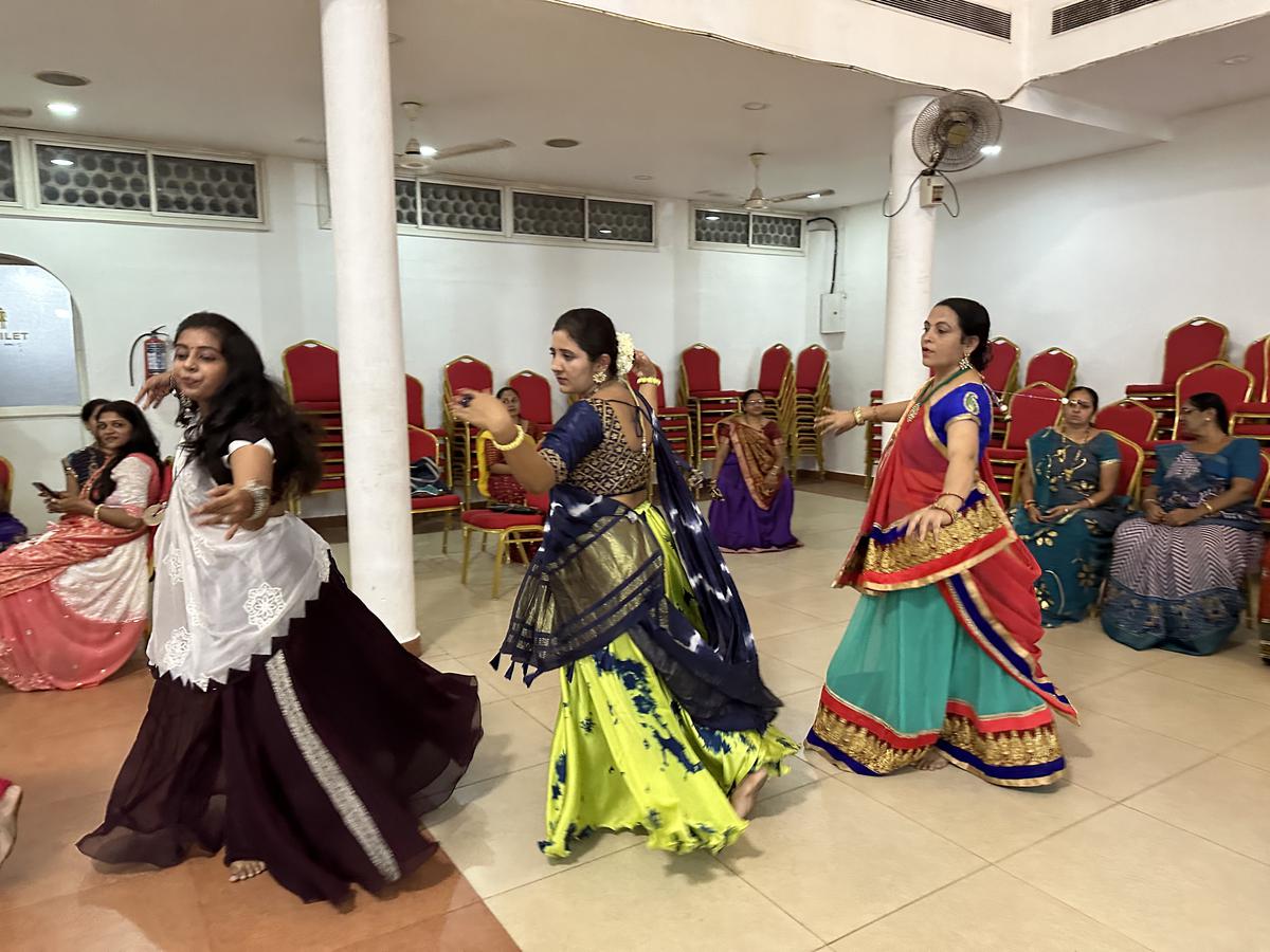 Garba by members of Shree Gujarati Samaj in Thiruvananthapuram