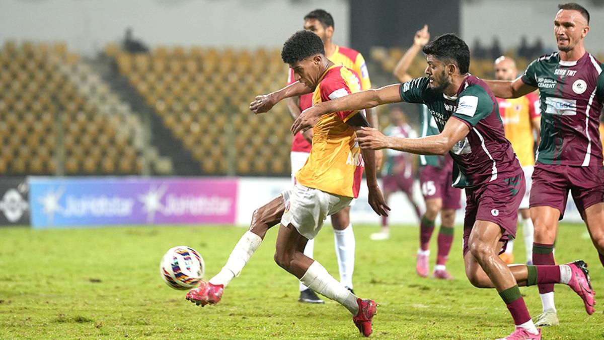 सुपर कप | ईस्ट बंगाल ने बागान को नकारा, सेमीफाइनल में पहुंचा सुपर कप | ईस्ट बंगाल ने बागान को नकारा, सेमीफाइनल में पहुंचा