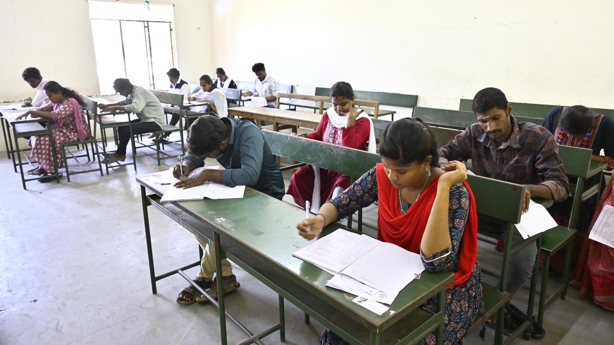 Madurai records 78.5% attendance in TNPSC exam